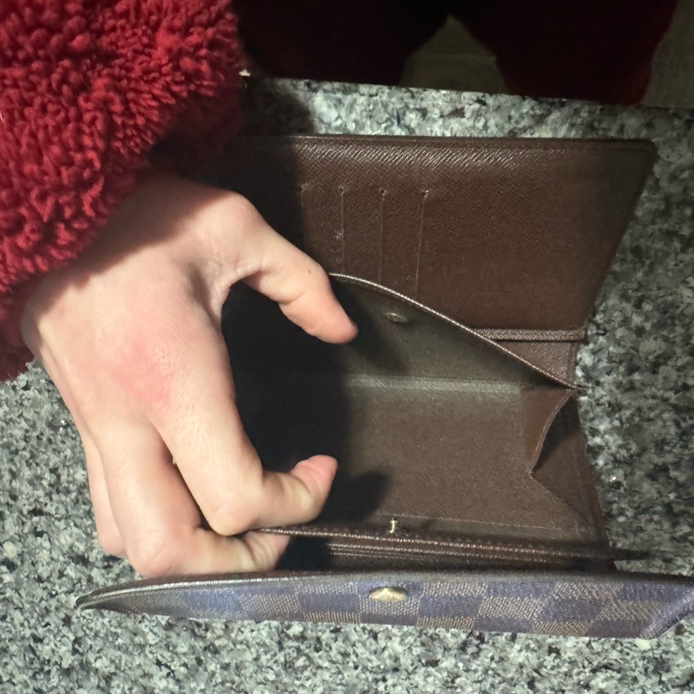 Authentic Louis Vuitton Trifold Women’s Wallet